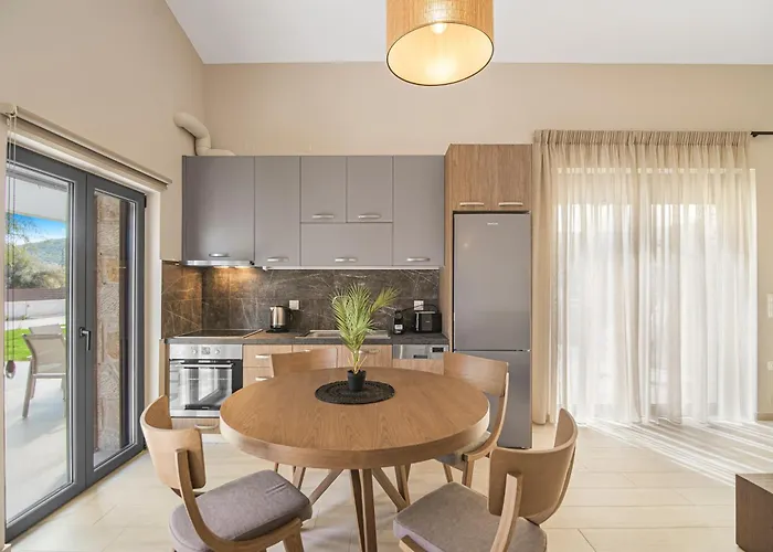 Stone&sea Nydri (Lefkada)