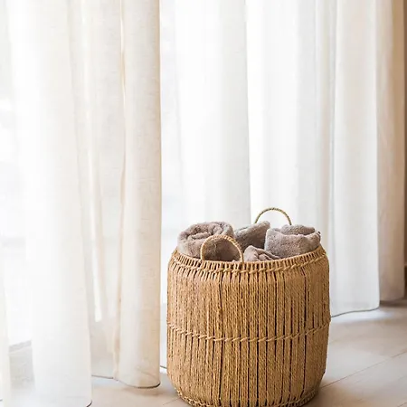 Stone & Sea * Nydri (Lefkada)