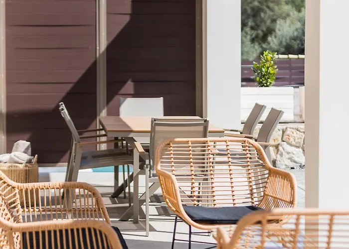 Stone & Sea Nydri (Lefkada)